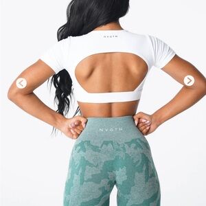 NVGTN Crop Top